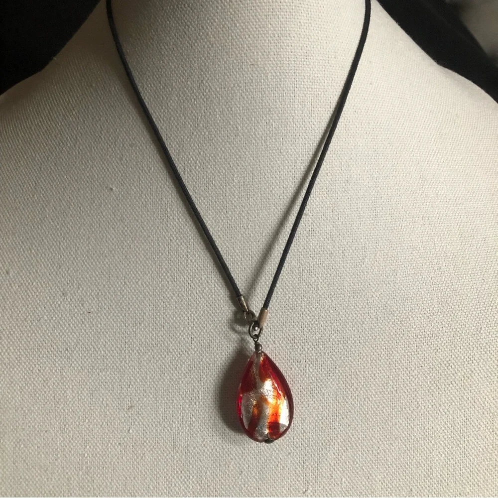 Murano Glass Red & Silver Teardrop Pendant - Picture 3 of 11